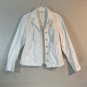 , Northern Reflections, White/ Medium Jean
Jacket- A++